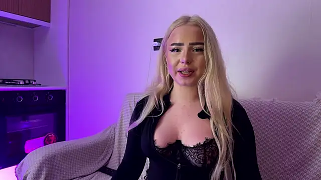 Blonde88888