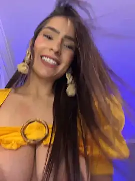 Mau_White webcam