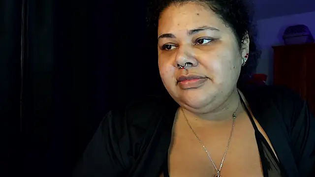 xlatinastar webcam