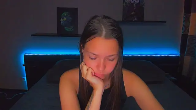 AlexaBarkley webcam