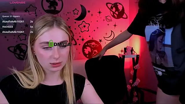 riley_sanders webcam