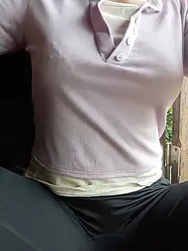 Maikute9696 webcam