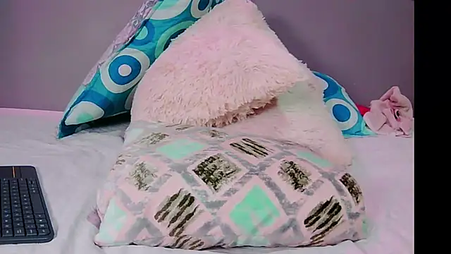 Enzoo98_ webcam