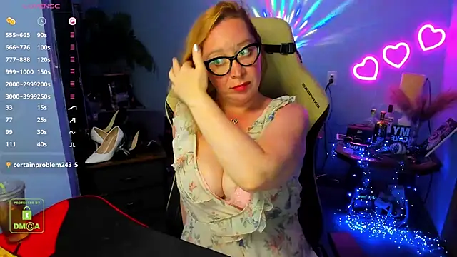 EllieFantastique webcam
