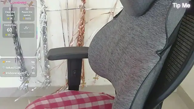 punemodel webcam