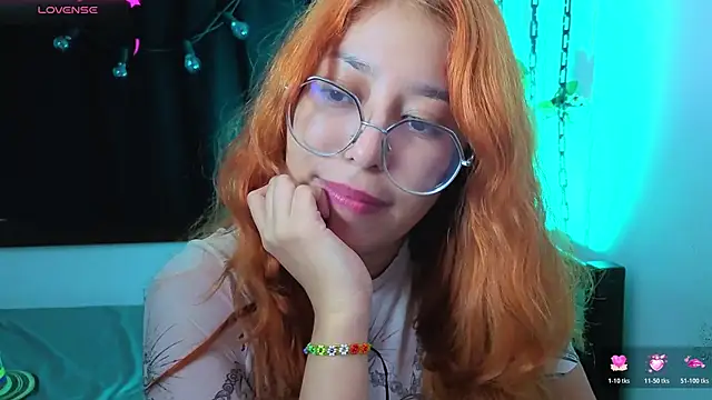 _Moon_Johnson webcam