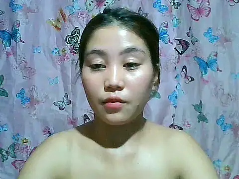SexyAsianPussy4u webcam