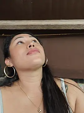 Filipina_Desire webcam