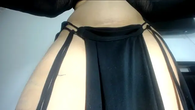 fox_loves (F young) - Cum hard good girl