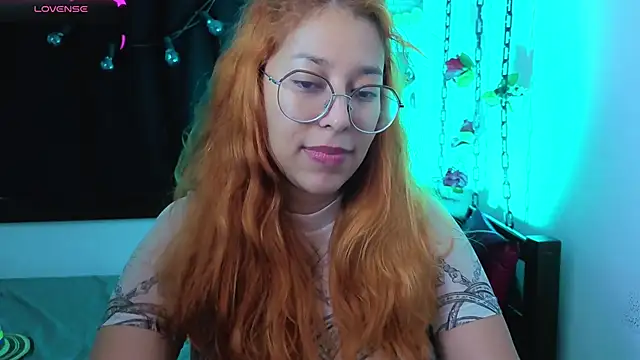 _Moon_Johnson webcam