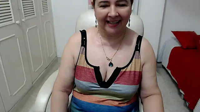 leonela_69 webcam