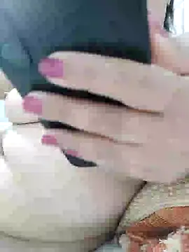 Queen_355 webcam