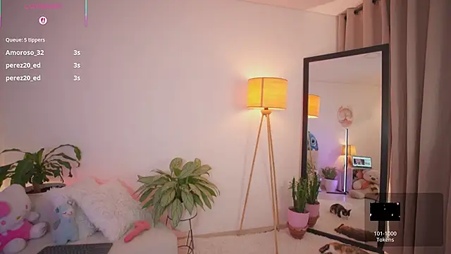 roxie_gates_ webcam
