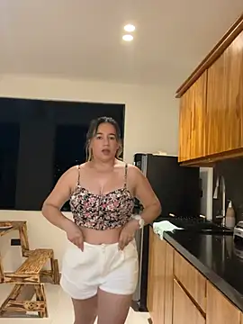 Antonellachic73 webcam