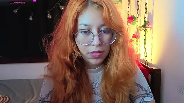 _Moon_Johnson webcam