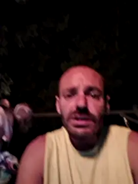 daddyandsplashqueen (Ask my age) - Flash titties