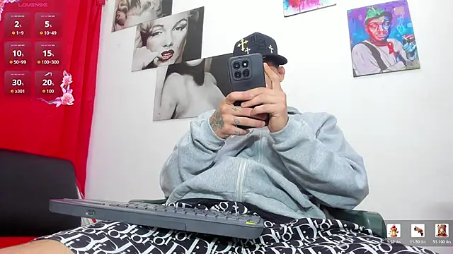 big_hot_boy_ webcam