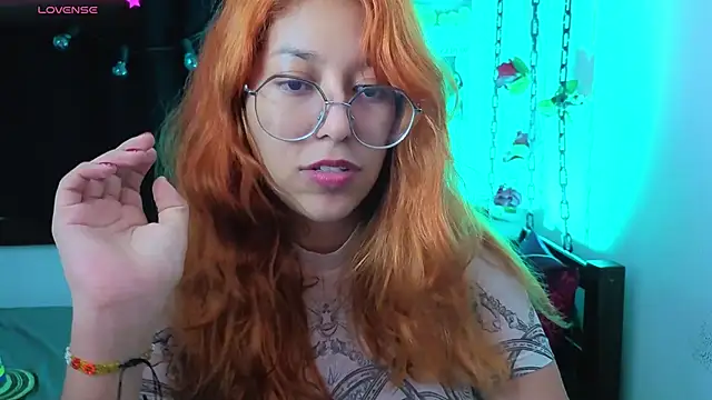_Moon_Johnson webcam