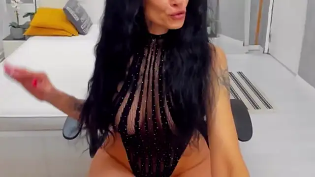 MarbellaRyder webcam