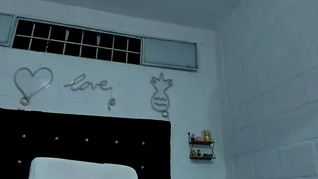 sexynova_93 webcam