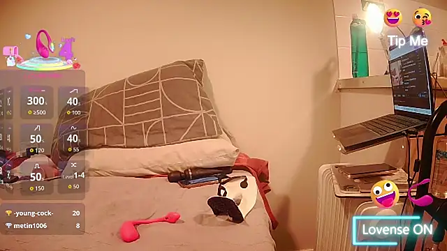 CurvyTurkishAsena_xx webcam