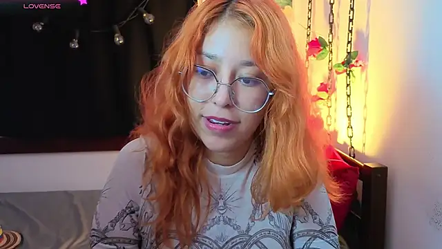 _Moon_Johnson webcam