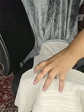 Curvy_Pooja webcam