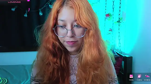 _Moon_Johnson webcam