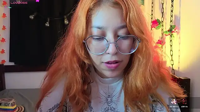 _Moon_Johnson webcam