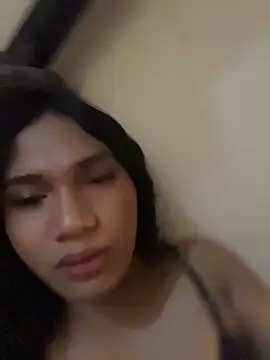 slutty_aki webcam