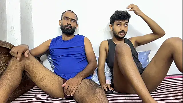 DesiDaddyandSon webcam