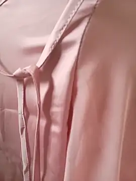 line2xx_sexy live sex cam