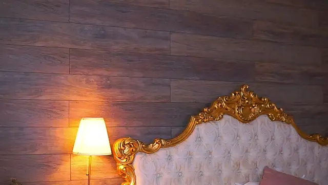 Juicy_Jessye live sex cam