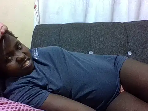 Sweetcecie01 webcam