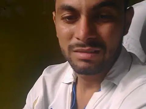 Stubborndesiboy webcam