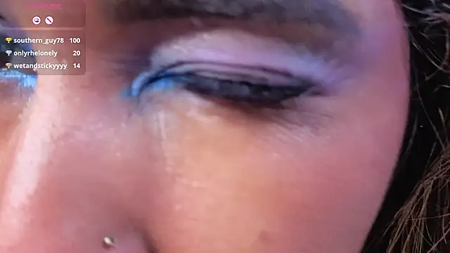 scarletbaker_ webcam