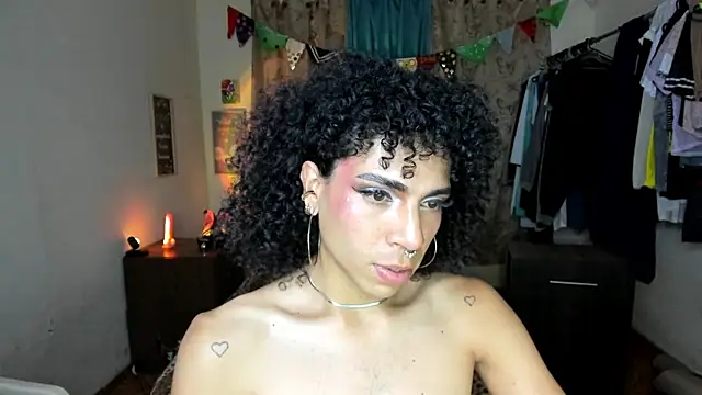 Angel_White25 webcam