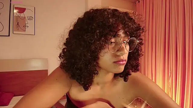 Meganlux1 webcam
