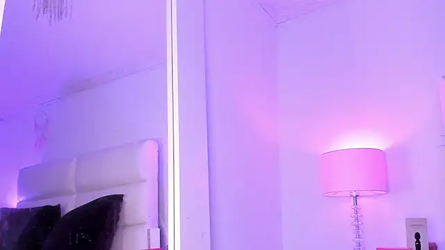 ZafiroMartini_ webcam