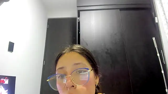 Miranda-cambell webcam