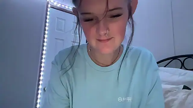 itsKaylaa webcam