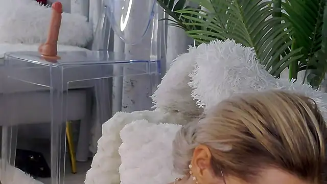 IsabelleEthan webcam