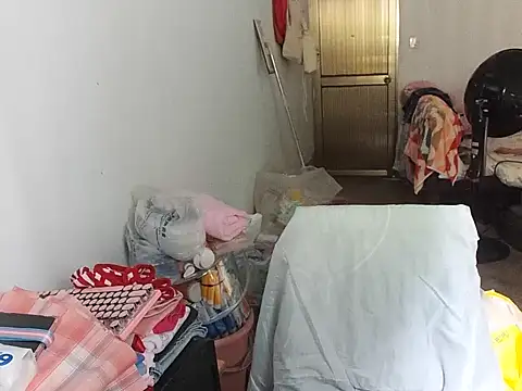 RebelAura live sex cam