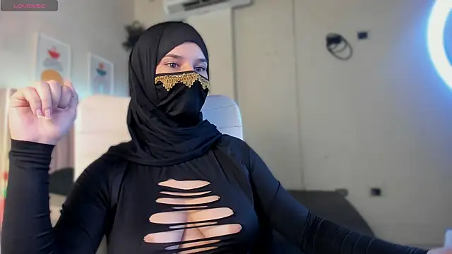 _SweetAmira_