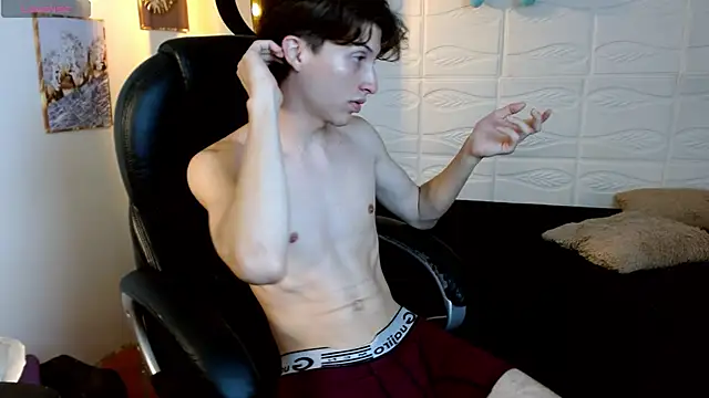 Marcoviolet live sex cam
