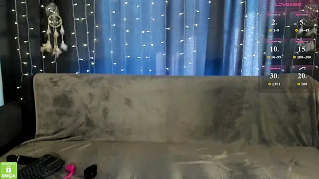 Amelia_skyy webcam