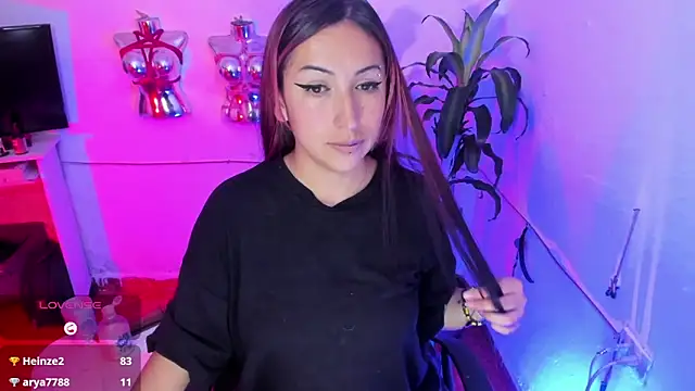 LucyStrike_ webcam