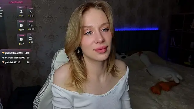 Lucia_wow webcam