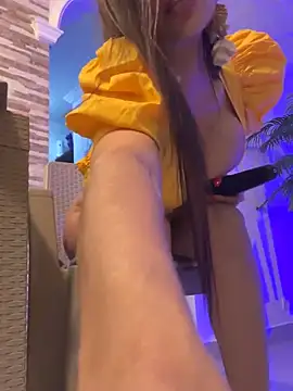 Mau_White webcam