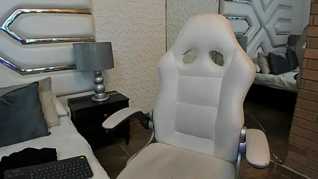 KattyLilli webcam
